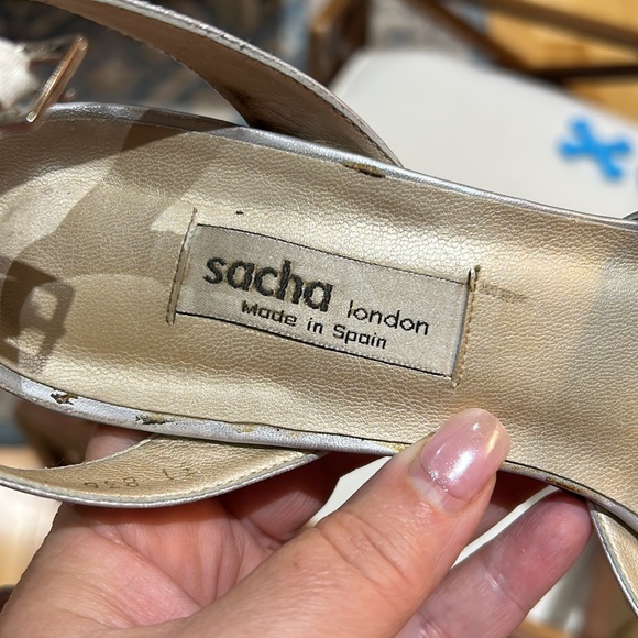 Sacha London 9.5B silver wedding or part heels - Picture 9 of 10